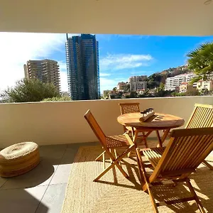 Luxueux Neuf - Frontiere - Piscine - Parking Prive Apartment